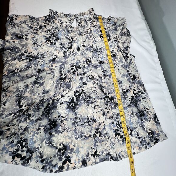 Rose + Olive Top Sz 2X Blue Floral Cottagecore Pleated Front Ruffle Feminine - Picture 8 of 11